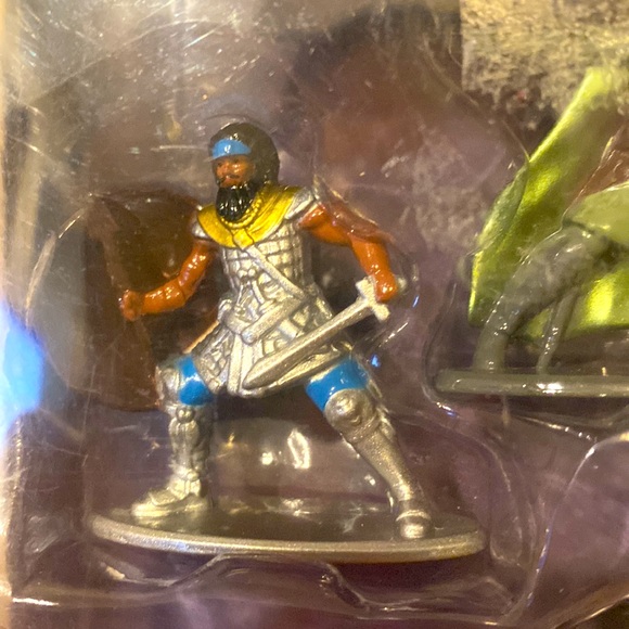 Dungeons & Dragons 4 Die Casts Elf Ranger, Cleric, Human Fighter & Mind Flayer - Picture 6 of 9